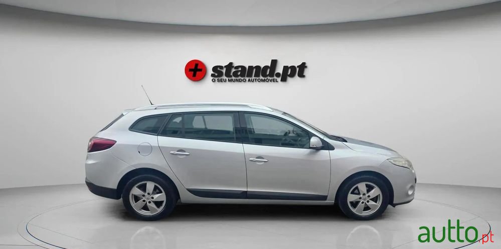 2009' Renault Mégane Sport Tourer photo #5