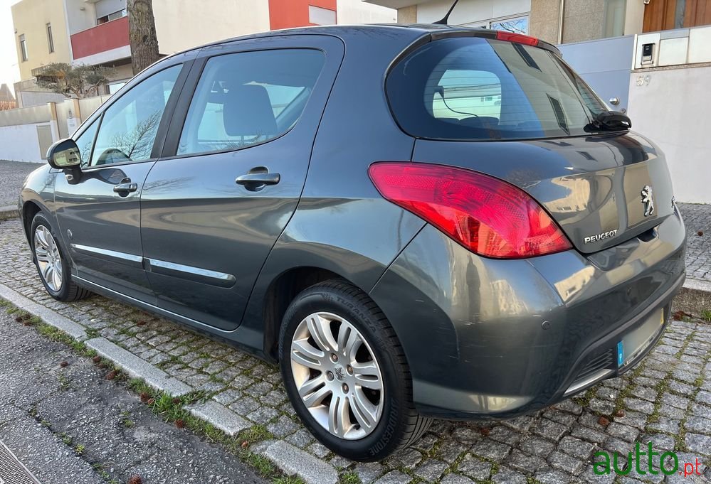 2010' Peugeot 308 1.6 Hdi Envy photo #4