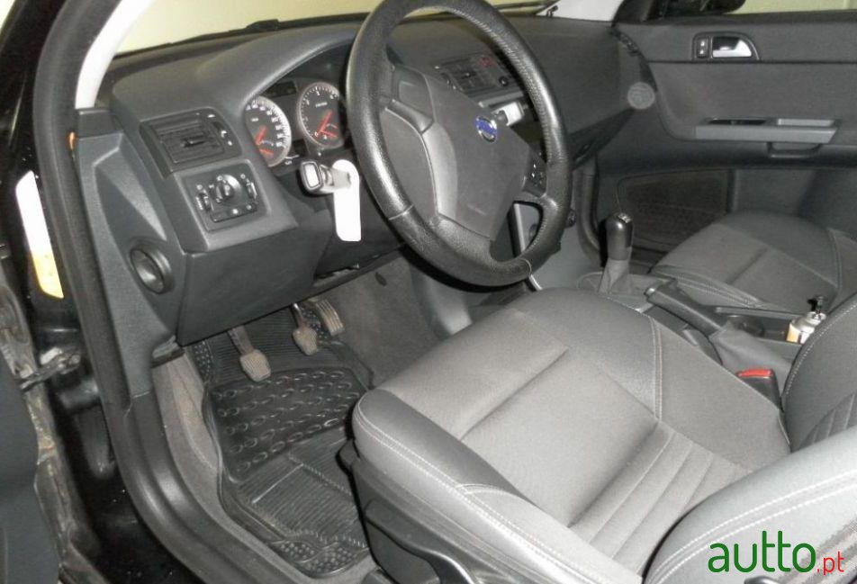 2007' Volvo V50 1.6 D Nível 3 photo #1