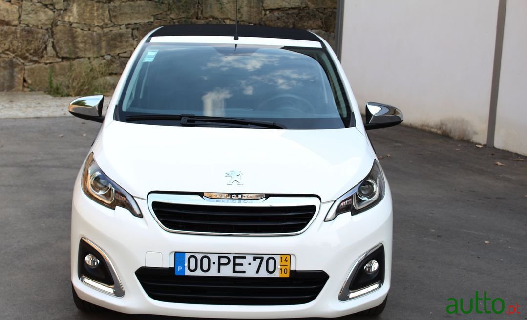2014' Peugeot 108 photo #5