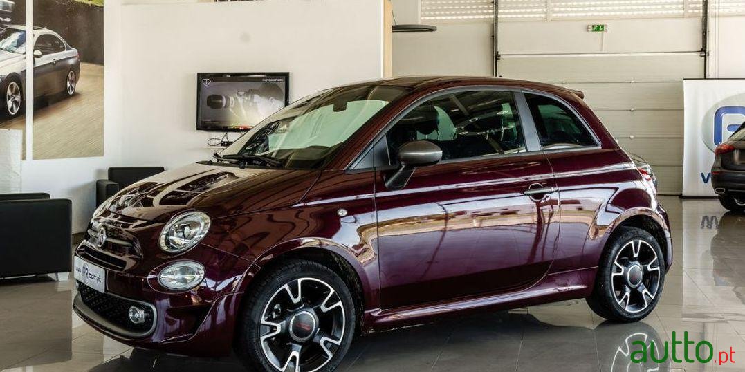 2018' Fiat 500 photo #2