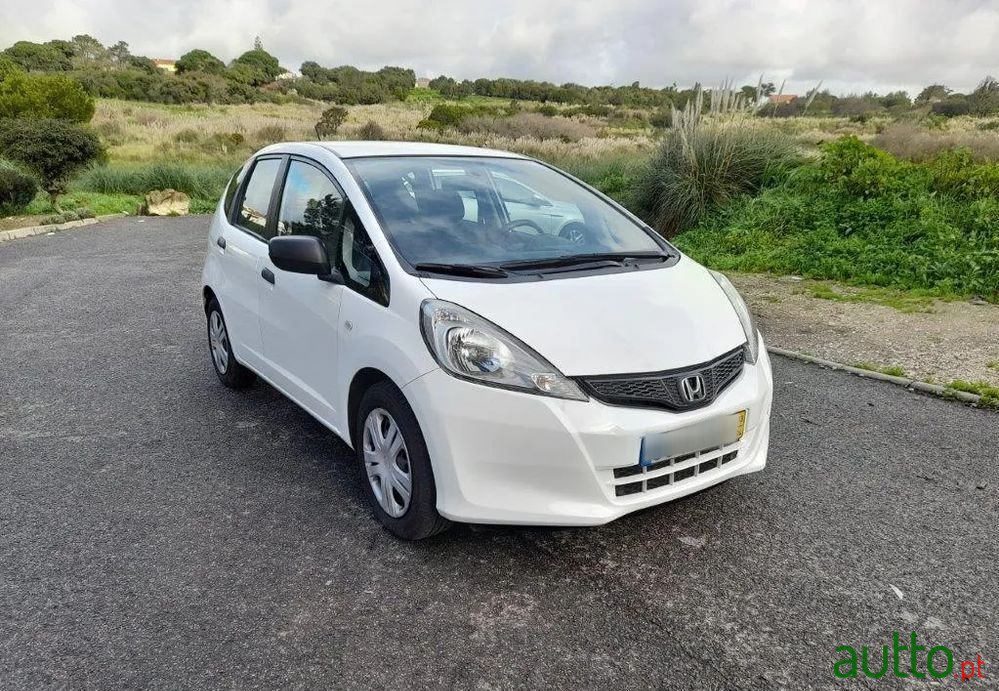 2013' Honda Jazz 1.2 I-Vtec City photo #3