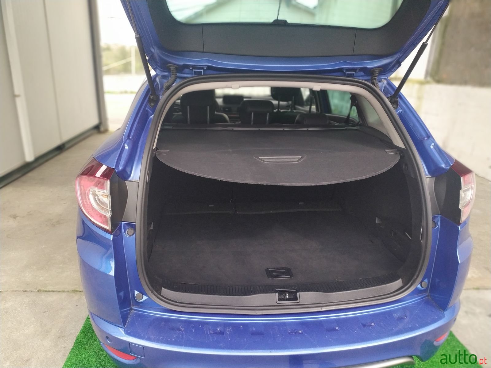 2013' Renault Megane GT-LINE photo #7