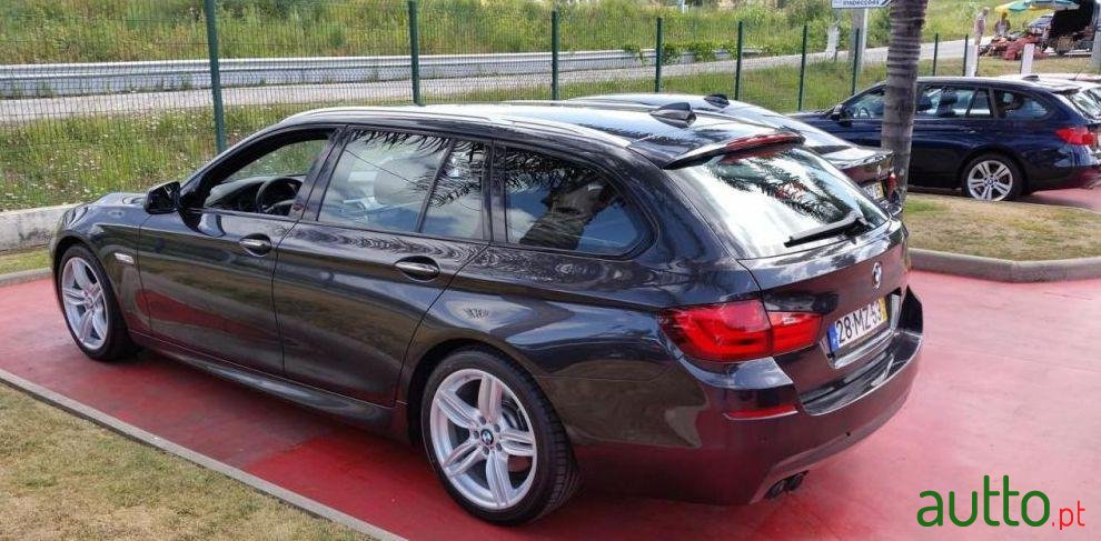 2012' BMW 525 D Pack M photo #2