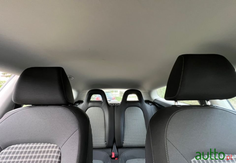 2016' Volkswagen Scirocco photo #4