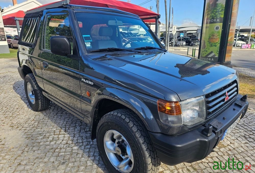 1993' Mitsubishi Pajero 2.5 Tdi Glx photo #2