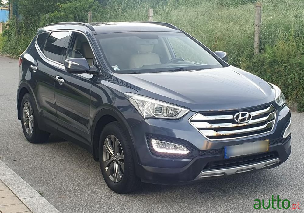 2014' Hyundai Santa Fe photo #4