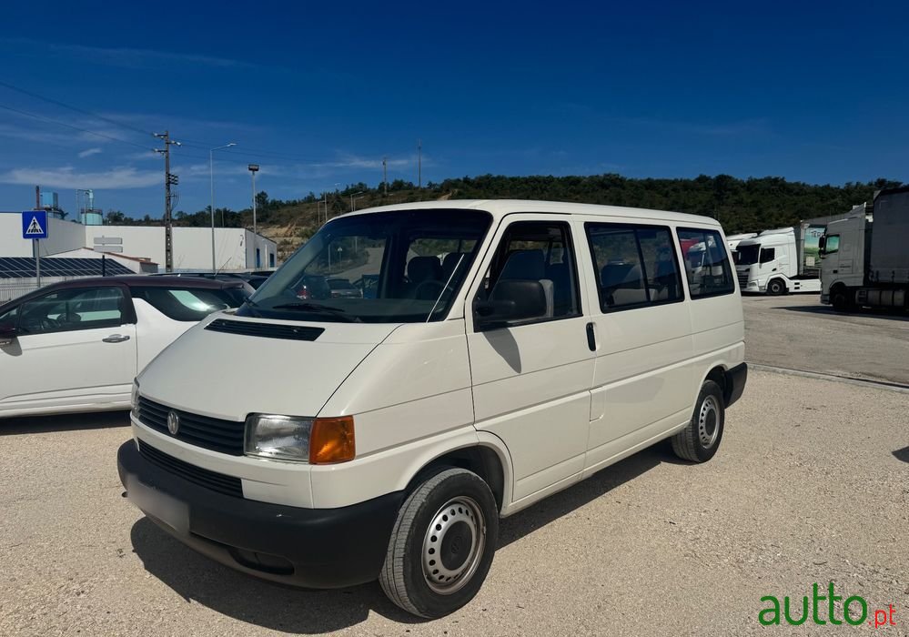 1999' Volkswagen Transporter 2.4 D Kombi photo #2