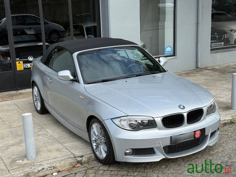2011' BMW Série 1 D Pack M photo #4
