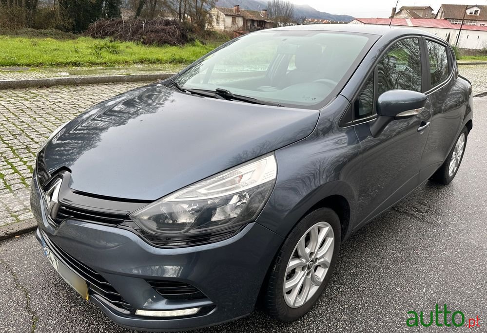 2017' Renault Clio 1.5 Dci Limited photo #1