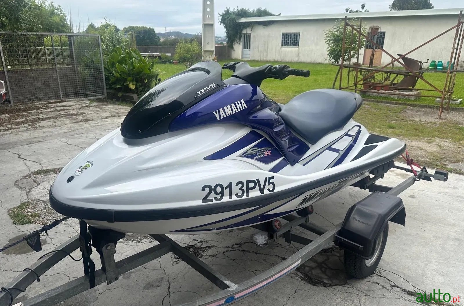 2001' Yamaha 1200r photo #1