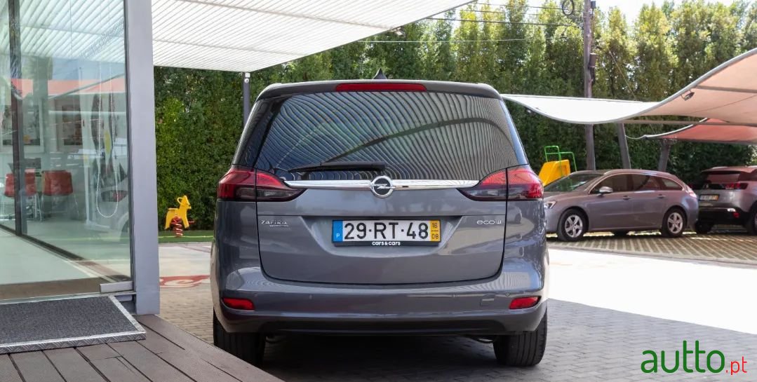 2016' Opel Zafira photo #3