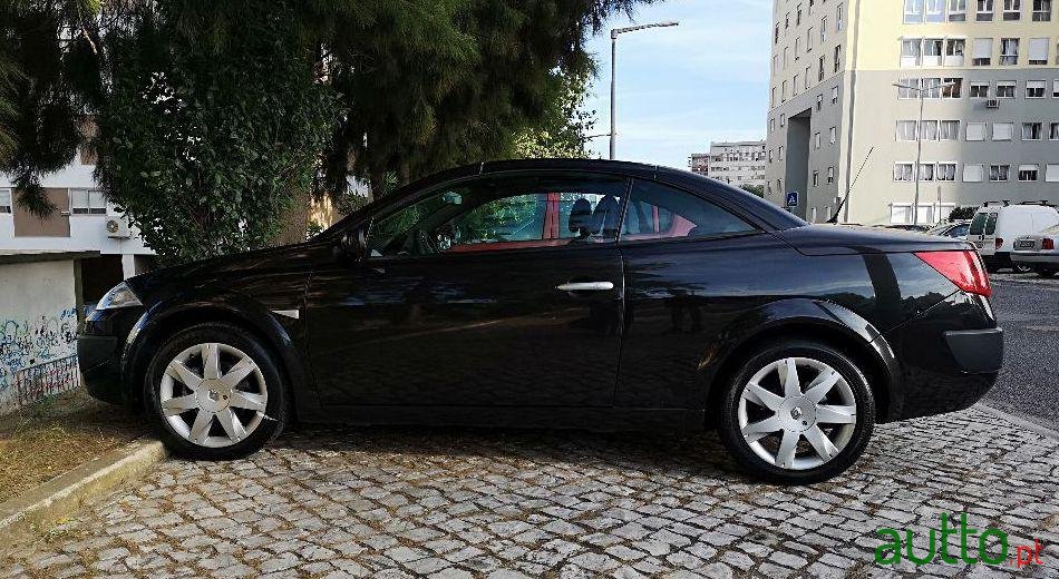 2007' Renault Megane photo #3