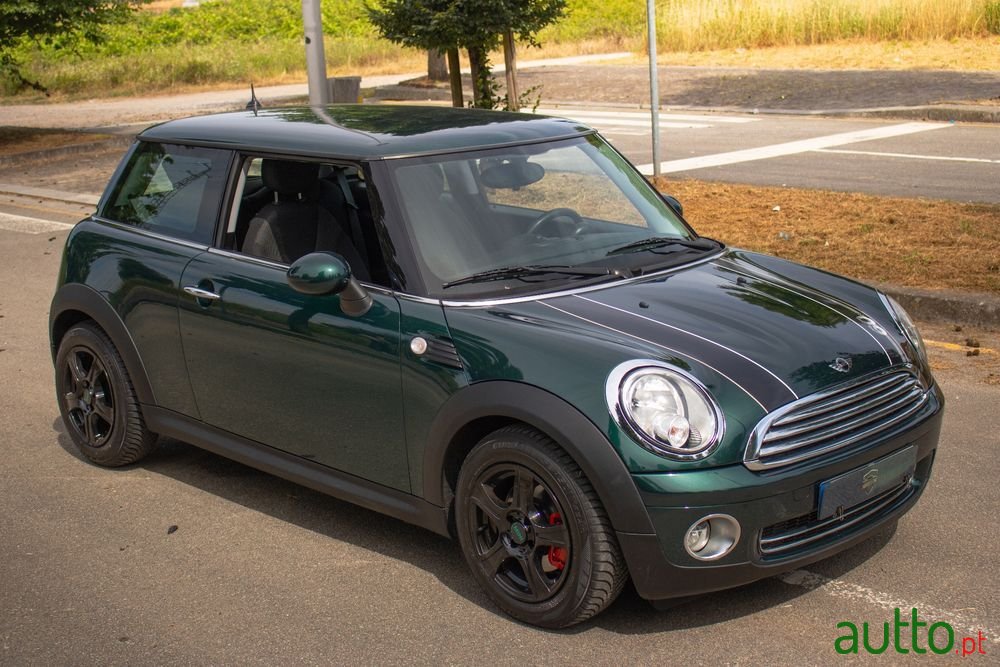2009' MINI One 1.4 photo #1