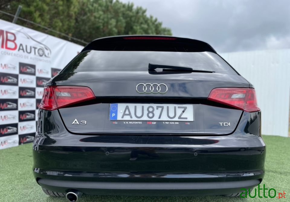 2014' Audi A3 S--Line photo #5