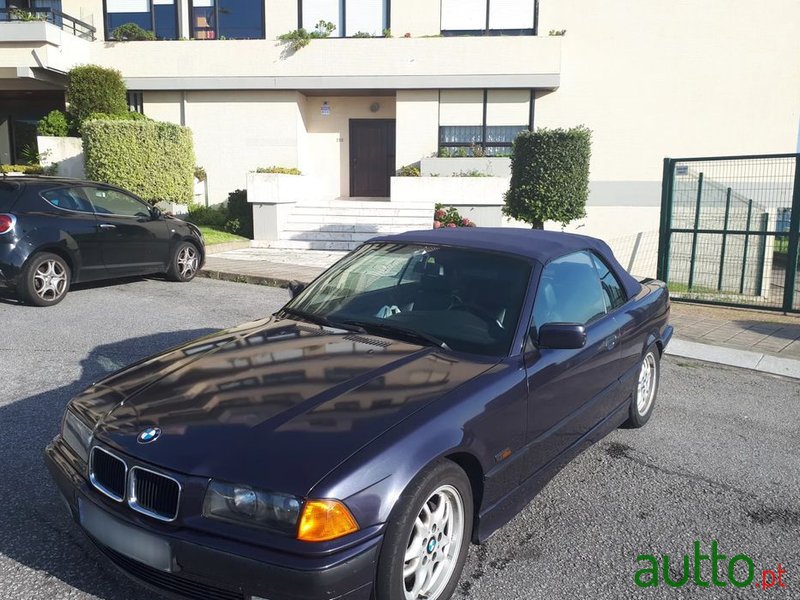 1996' BMW 318 photo #2