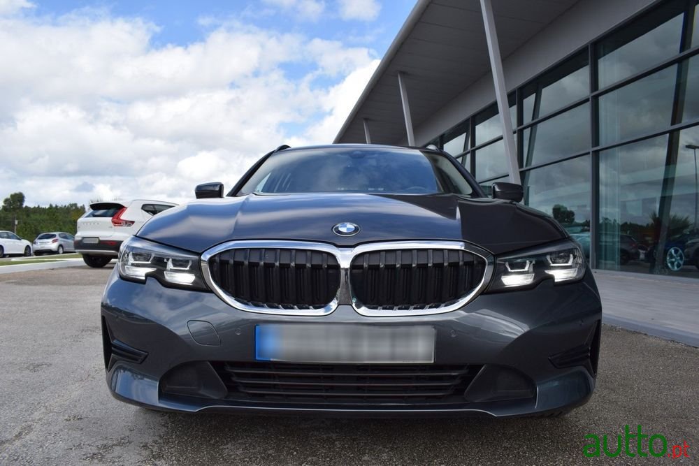 2020' BMW Série 3 D Touring Auto photo #4