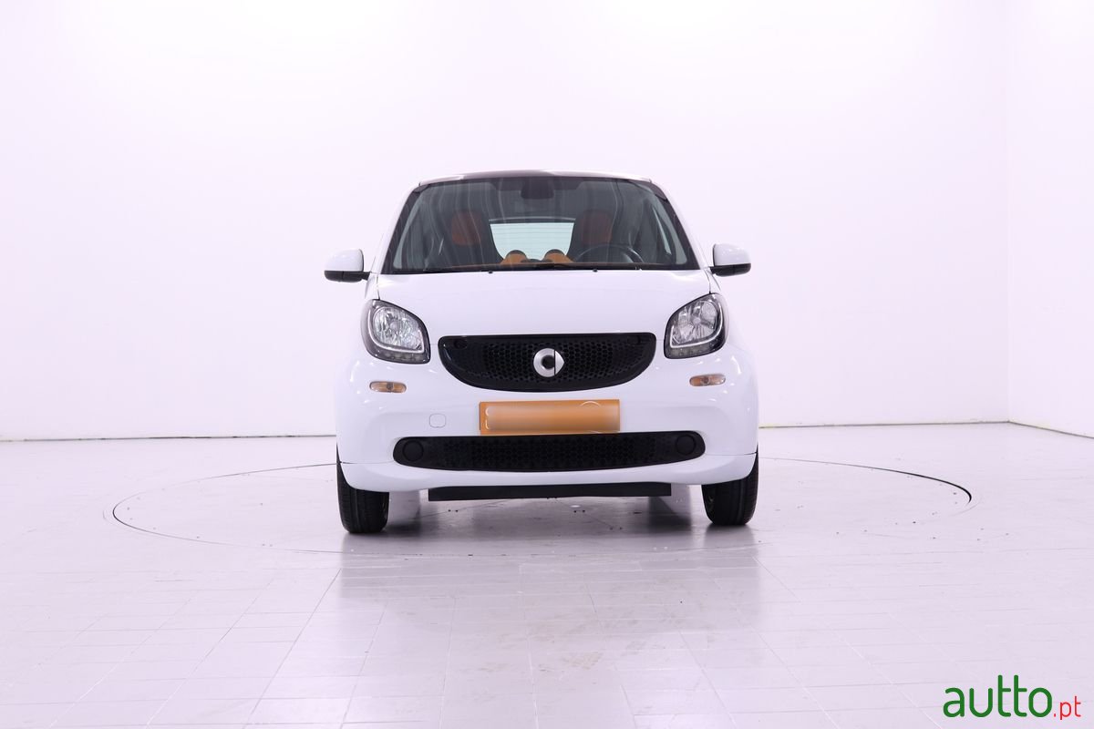 2015' Smart Fortwo photo #2