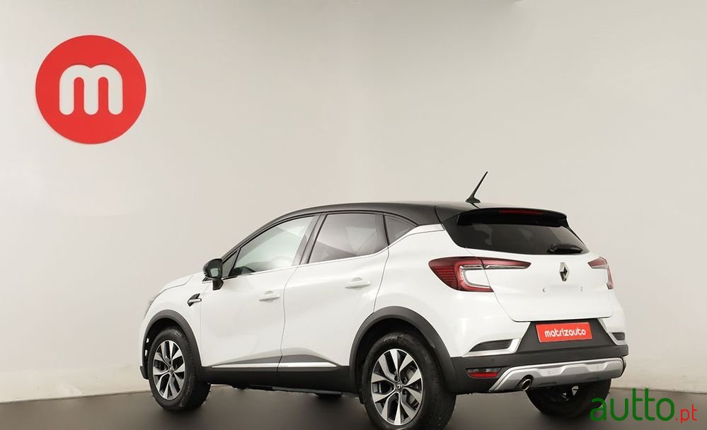 2021' Renault Captur 1.0 Tce Exclusive photo #3