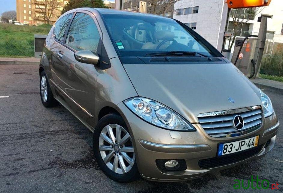 2005' Mercedes-Benz A-150 Coupe Elegance photo #3