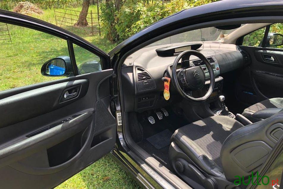 2006' Citroen C4 Vts photo #6