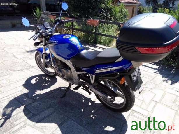 2001' Suzuki photo #1