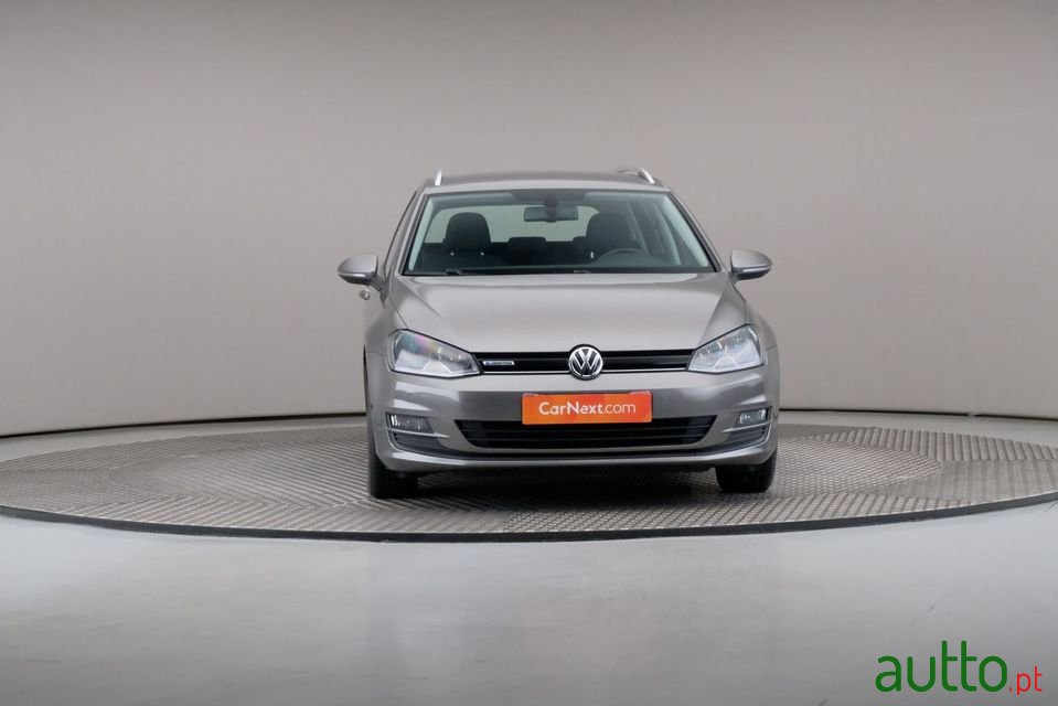 2016' Volkswagen Golf Variant photo #3
