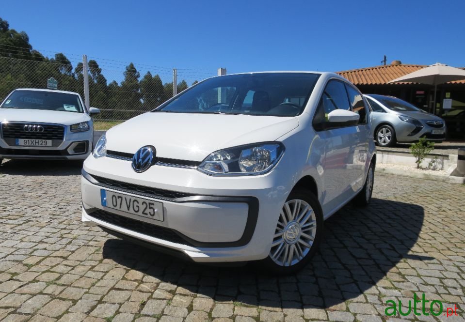 2018' Volkswagen Up photo #1