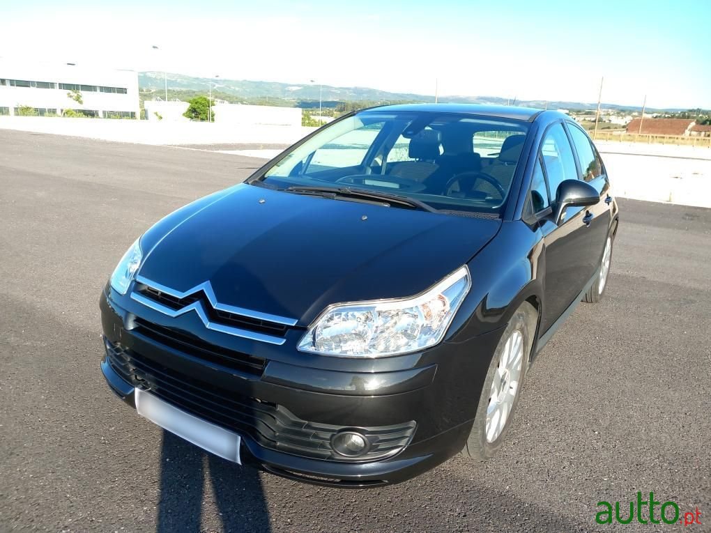 2007' Citroen C4 photo #2