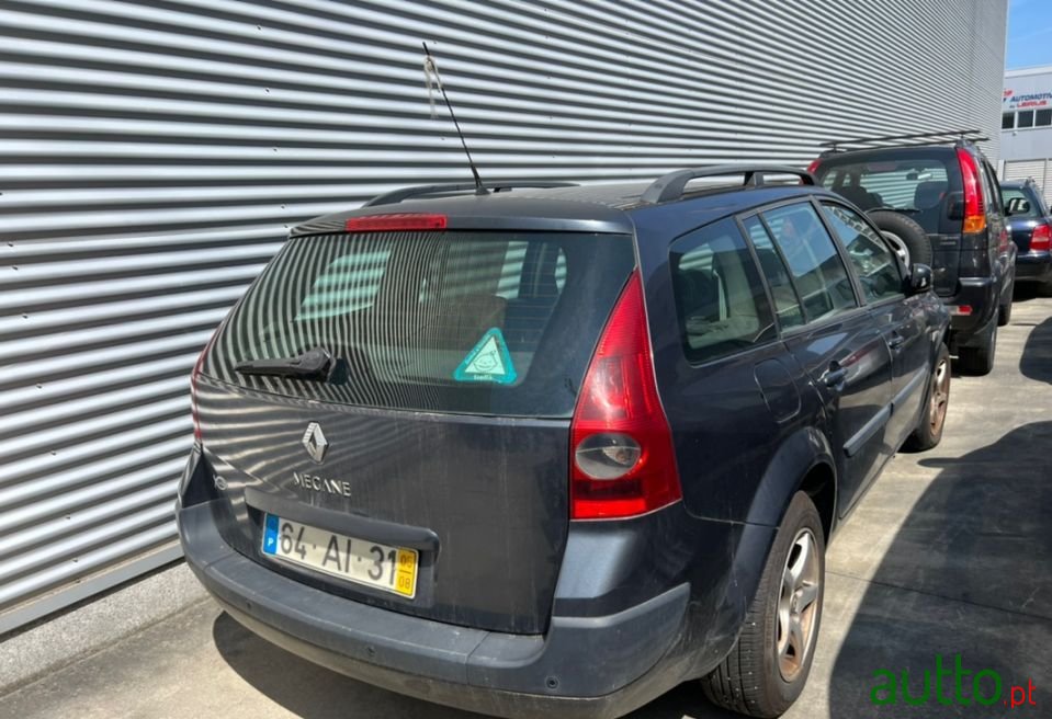 2005' Renault Megane Break photo #3