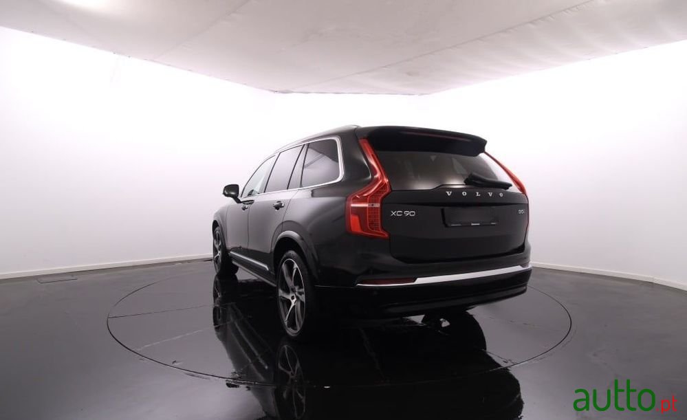2023' Volvo Xc 90 photo #5
