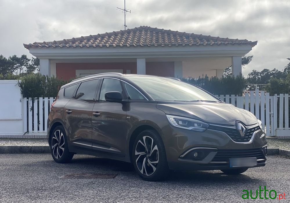 2018' Renault Grand Scenic photo #4