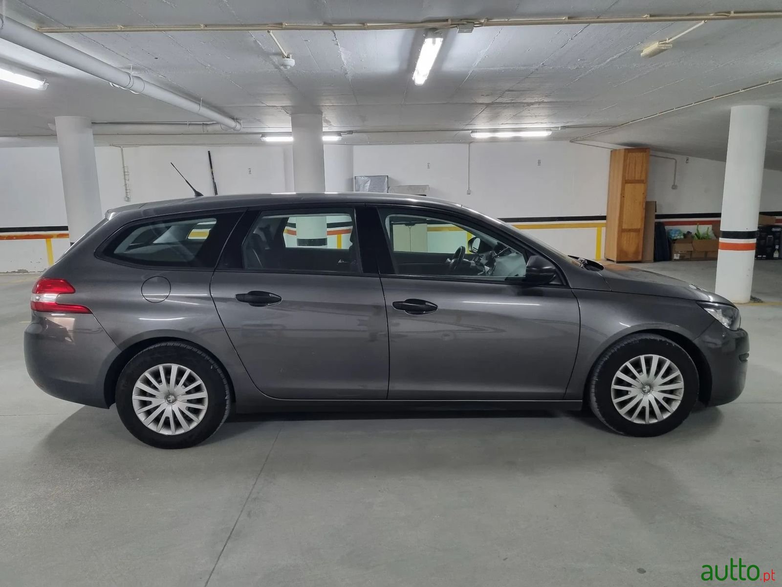 2016' Peugeot 308 Sw photo #6