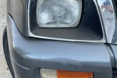 1997' Mitsubishi L200