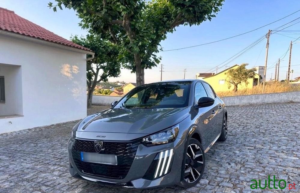 2024' Peugeot e-208 51 Kwh Gt photo #1