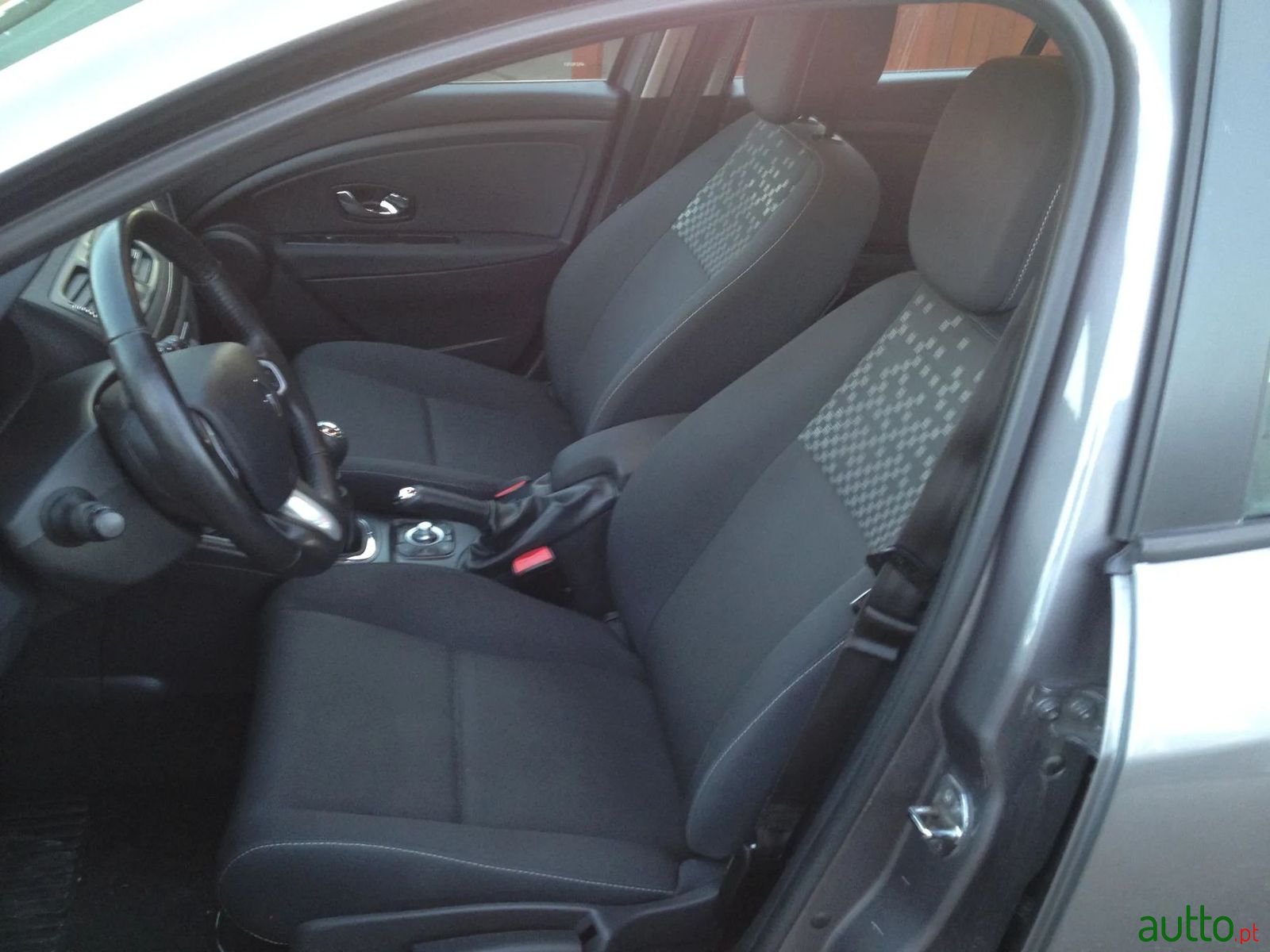 2013' Renault Megane photo #6