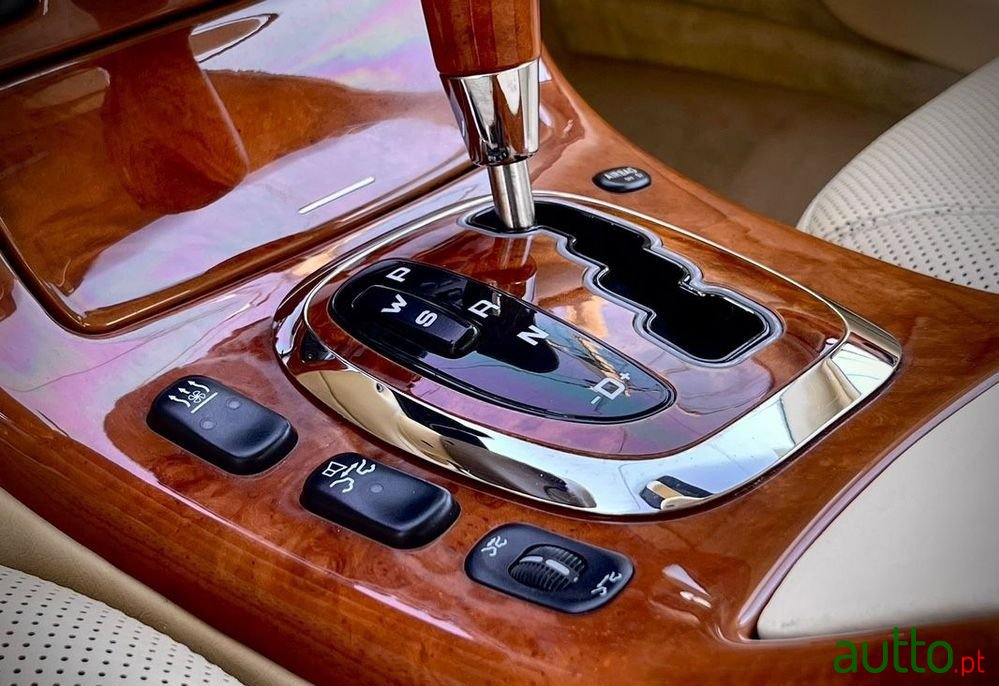2001' Mercedes-Benz CL 600 Coupé photo #4