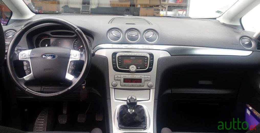 2007' Ford S-Max Titanium 2.0 photo #2