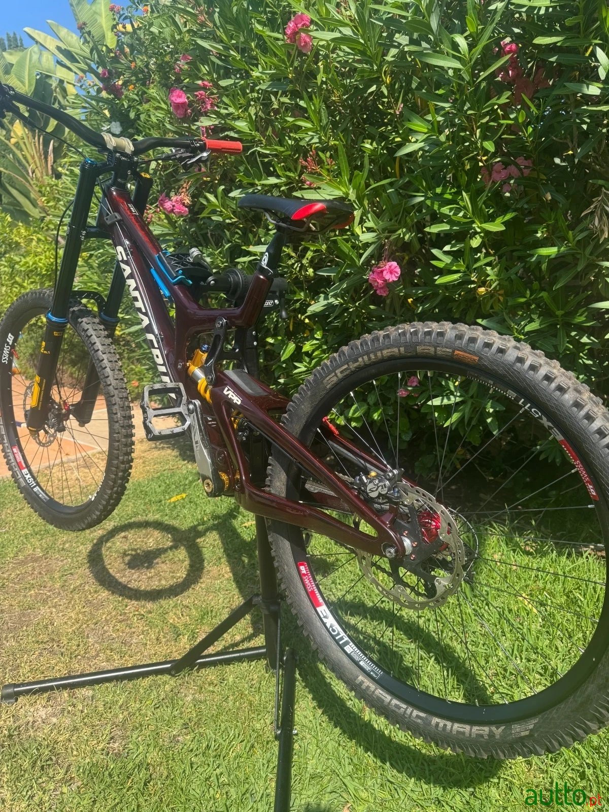 2023' Specialized Santa Cruz V10 L MX photo #6