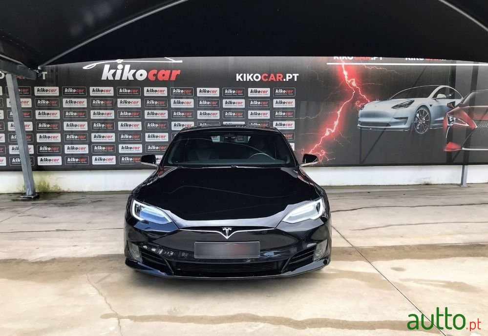 2018' Tesla Model S 75D photo #2