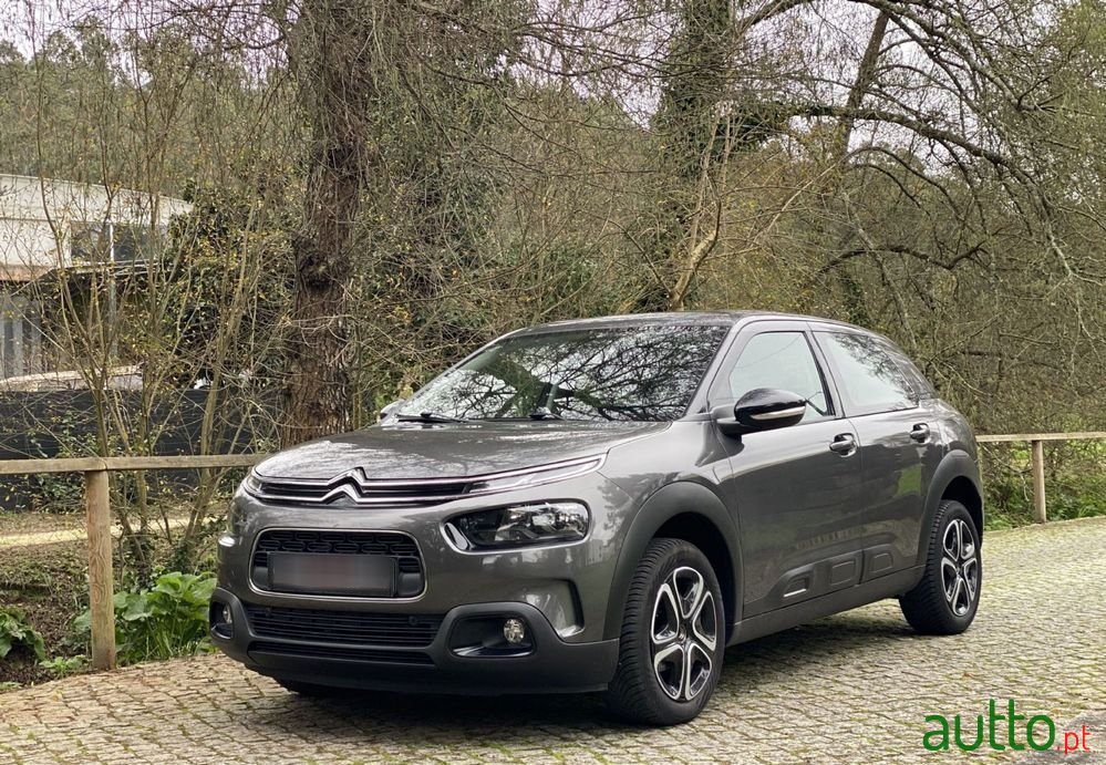 2020' Citroen C4 Cactus photo #2