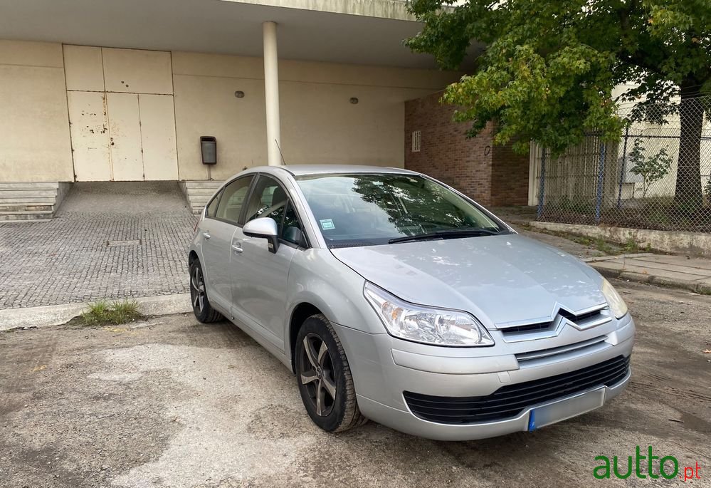2007' Citroen C4 photo #1
