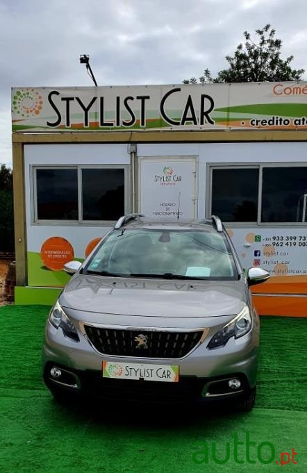 2018' Peugeot 2008 photo #2