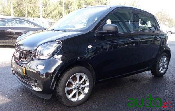 2017' Smart Forfour photo #3