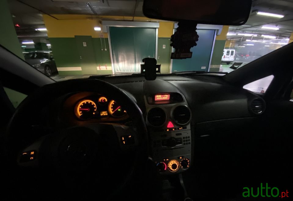 2013' Opel Corsa photo #4