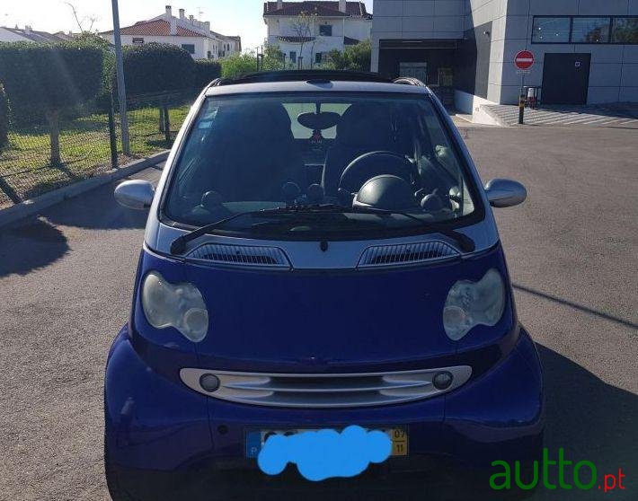 2001' Smart Fortwo Cabrio Cdi photo #2