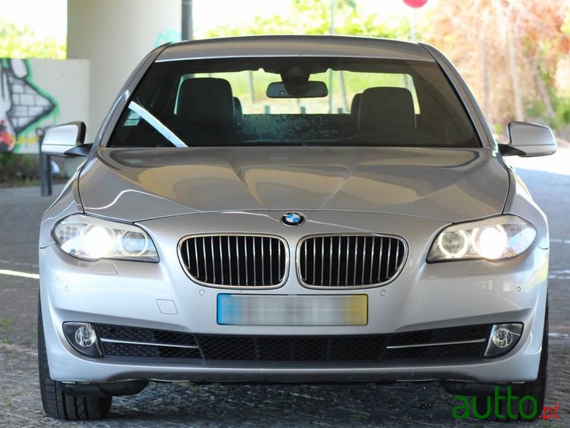 2013' BMW Série 5 D Line Luxury photo #3
