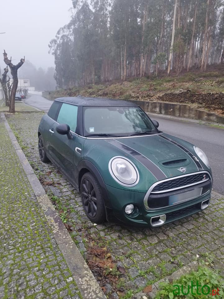 2017' MINI Cooper photo #4