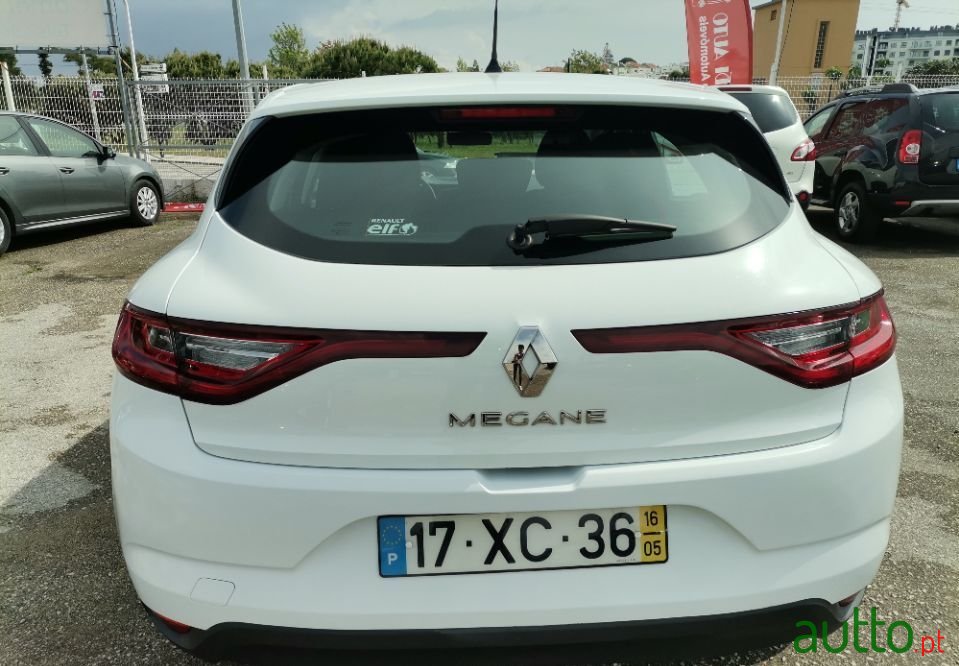 2016' Renault Megane photo #5
