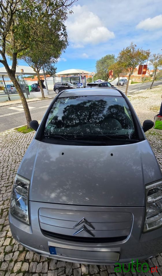 2007' Citroen C2 1.1 photo #1